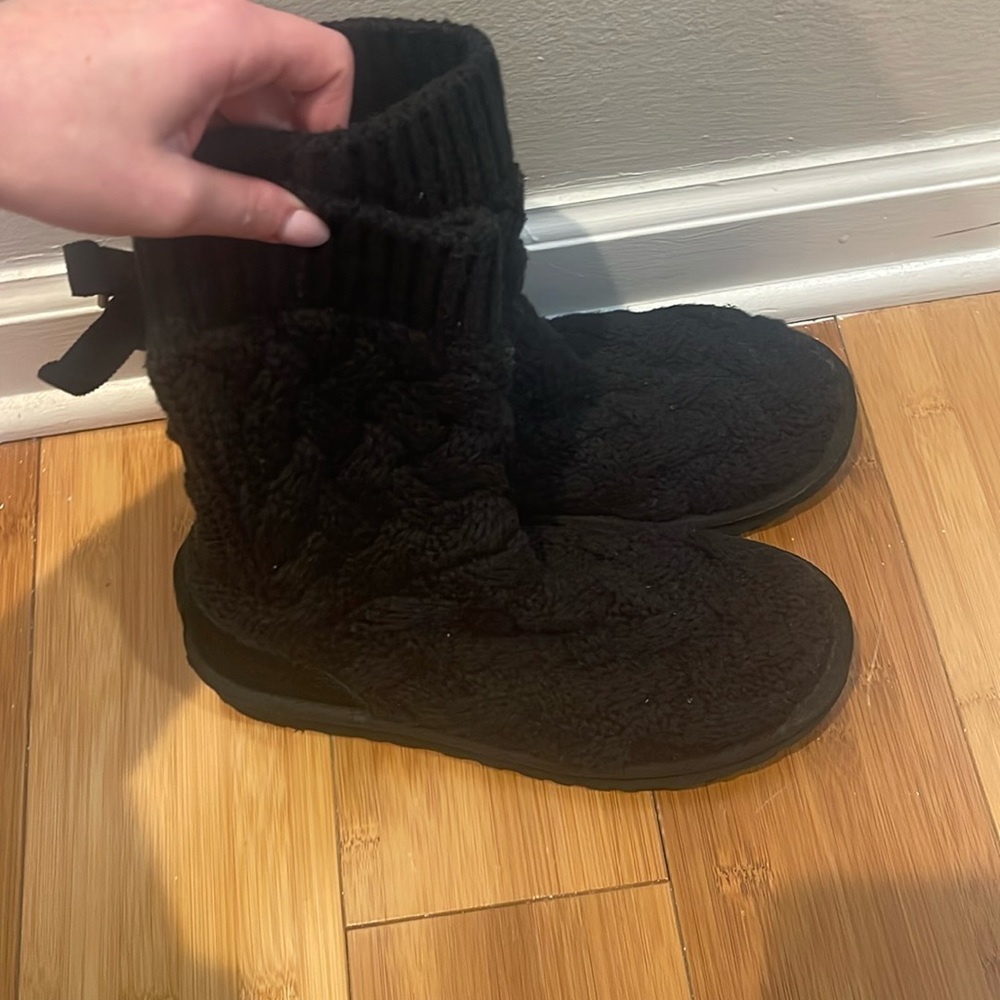 Small knit ugg boots
